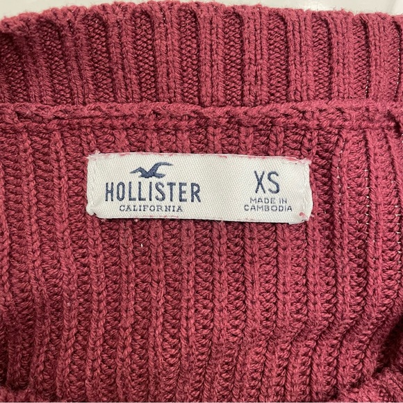 Hollister Sweater - Picture 9 of 12